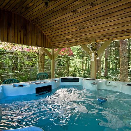 Saint Romain Camping Chalets Spas Pignons Rouges מראה חיצוני תמונה
