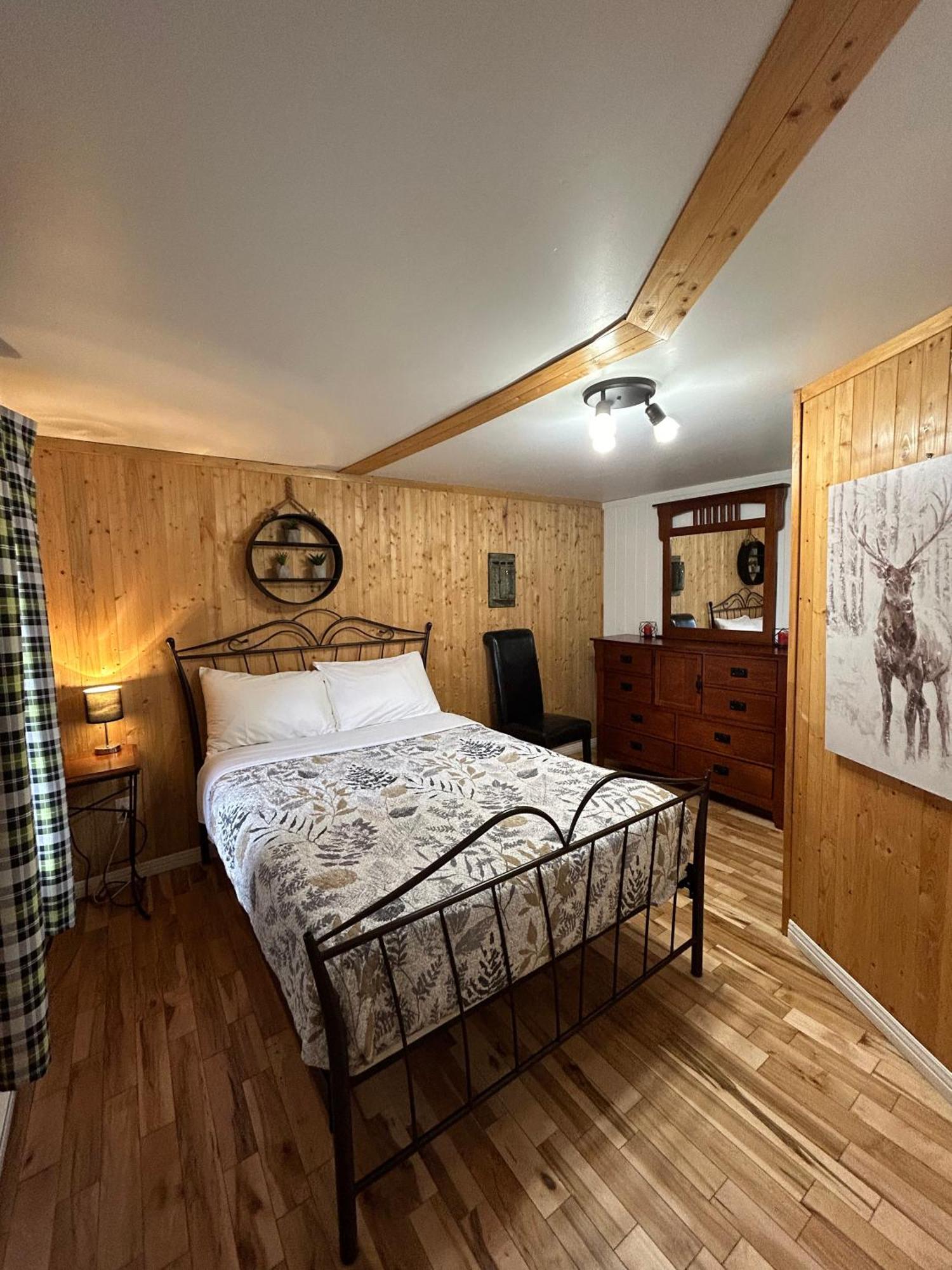 Saint Romain Camping Chalets Spas Pignons Rouges מראה חיצוני תמונה